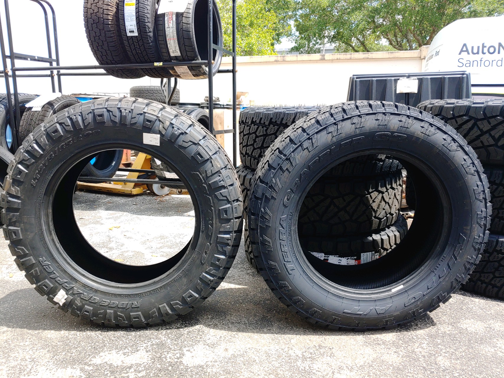 275 Vs. 295 Tires: What the difference?